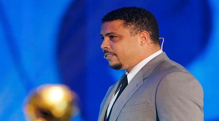 ronaldo-nazario-300x2002x