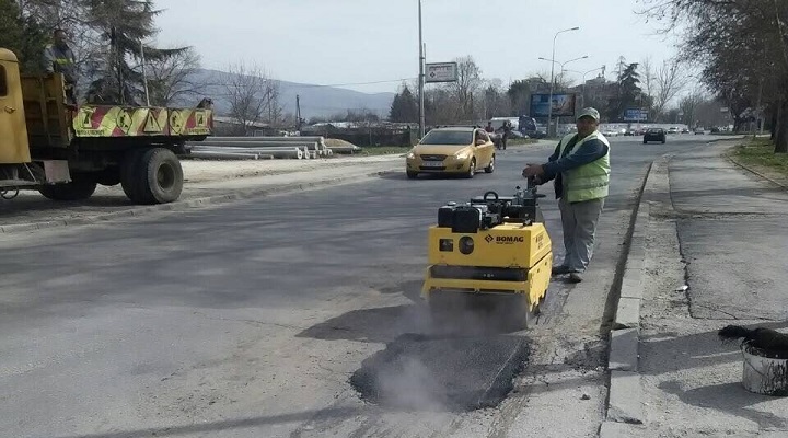 Saniranje udarni dupki (1)