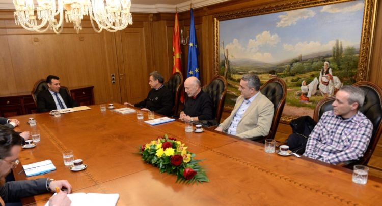 premierot_zaev_sredba_so_karate_klubovi2