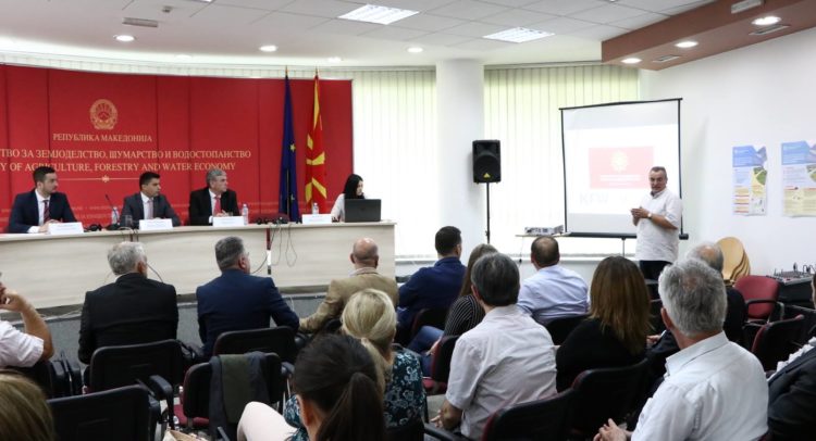 33140032_2153314804890047_2108748802541223936_o