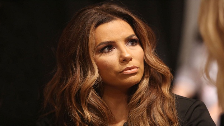 Eva-Longoria-Breaks-Leg-Spain-Vacation-pp