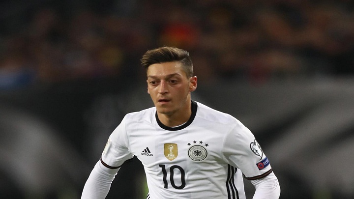 mesut-ozil
