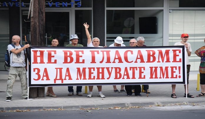 protest-696x464