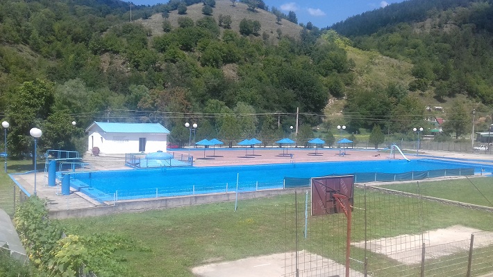 bazen kriva palanka