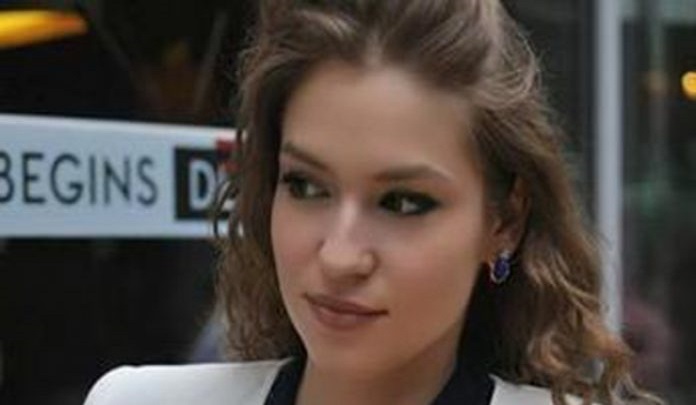 irina-velevska-696x365