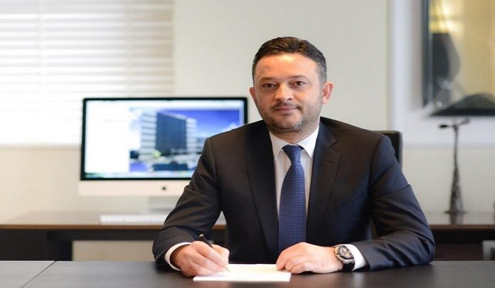 20180916184701-696x465