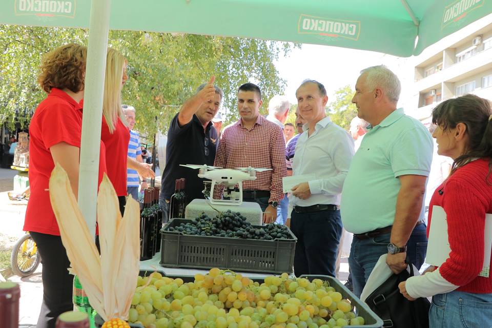 42368329_2259397807615079_2297570245071601664_n