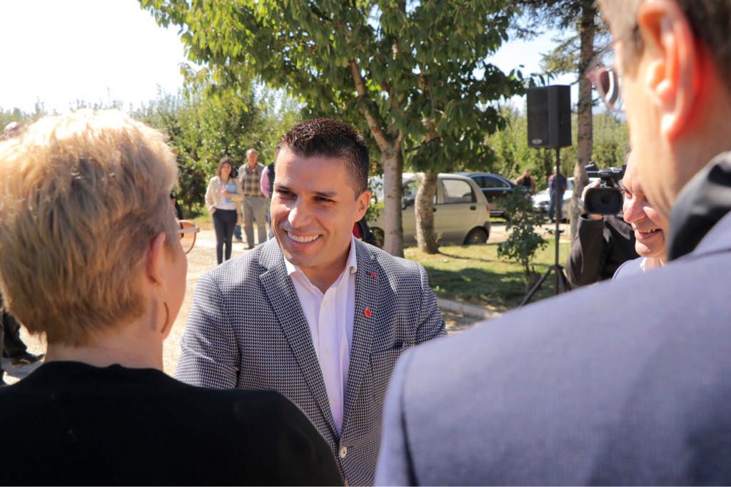 42608144_170360003846759_4162792447719505920_n