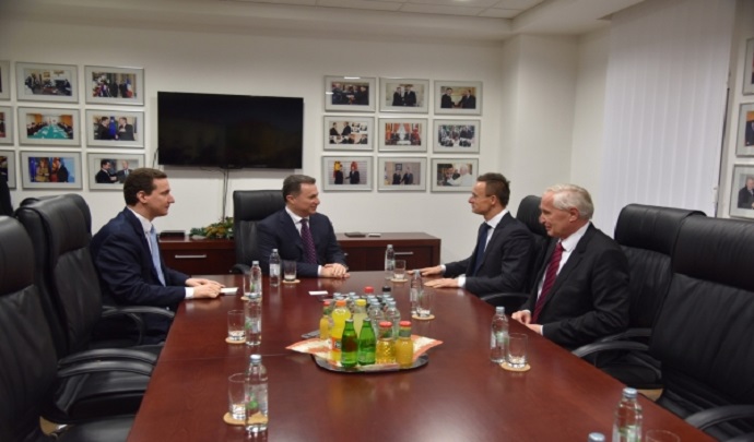 16160-pretsedatelot-na-vmro-dpmne-nikola-gruevski-ostvari-sredba-so-mnr-na-ungarija-petar-sijarto