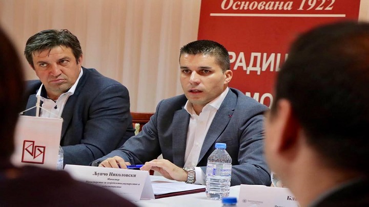 47204914_2298471090374417_2851822868243677184_n