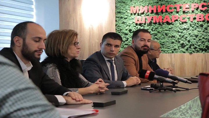 48426915_2313721598849366_5425225112884346880_n