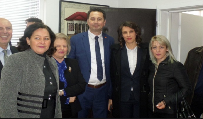 zaev-1