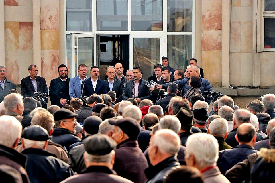 51822096_797867160579643_6999623281644929024_n