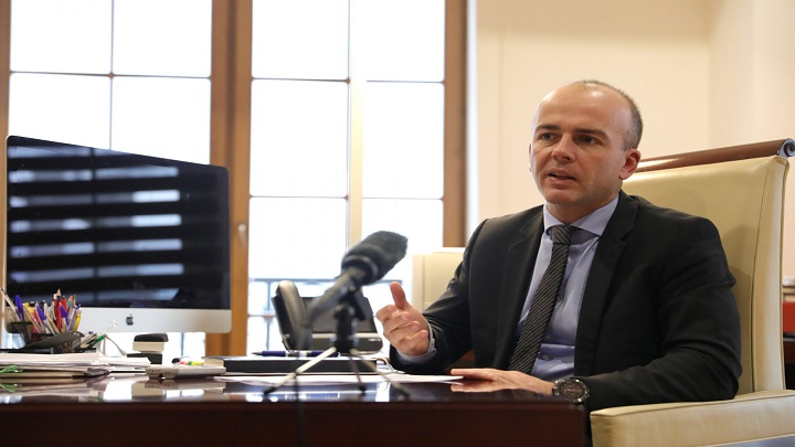tevdovski-stabiliziran-javniot-dolg-vo-presmetkata-se-vraka-i-negarantiraniot-dolg-3