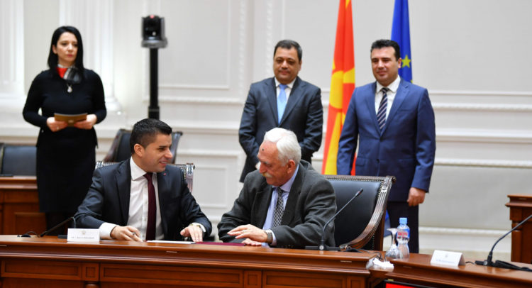 05032019_potpisani_dogovorite_za_investiciski_oglas_za_drzavno_zemjiste_7