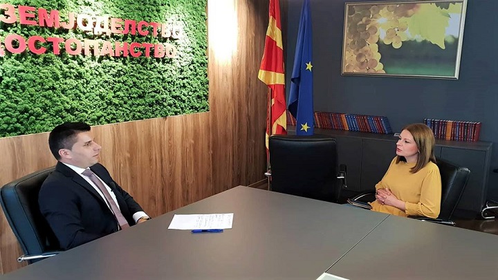 55552048_2369910289897163_562174303802490880_n