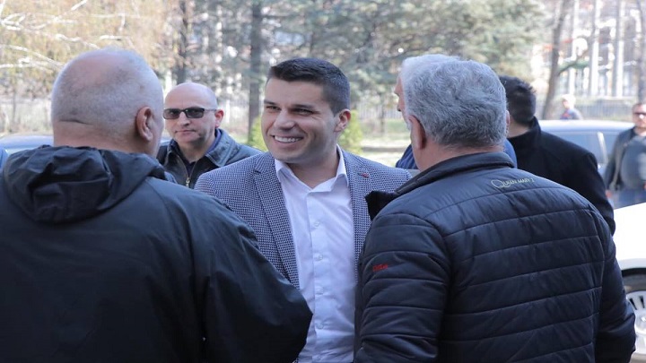 55708897_2372059186348940_7300922530313797632_n