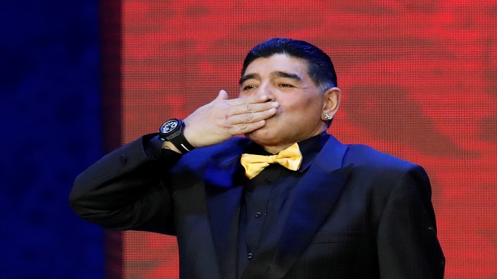 Soccer Football - 2018 FIFA World Cup Draw - State Kremlin Palace, Moscow, Russia - December 1, 2017   Diego Maradona during the draw   REUTERS/Grigory Dukor - RC192F4E63C0