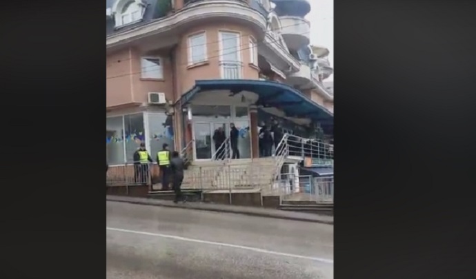 500x333-images-stories-04-2019-Novosti-ZatvorenBazen-02