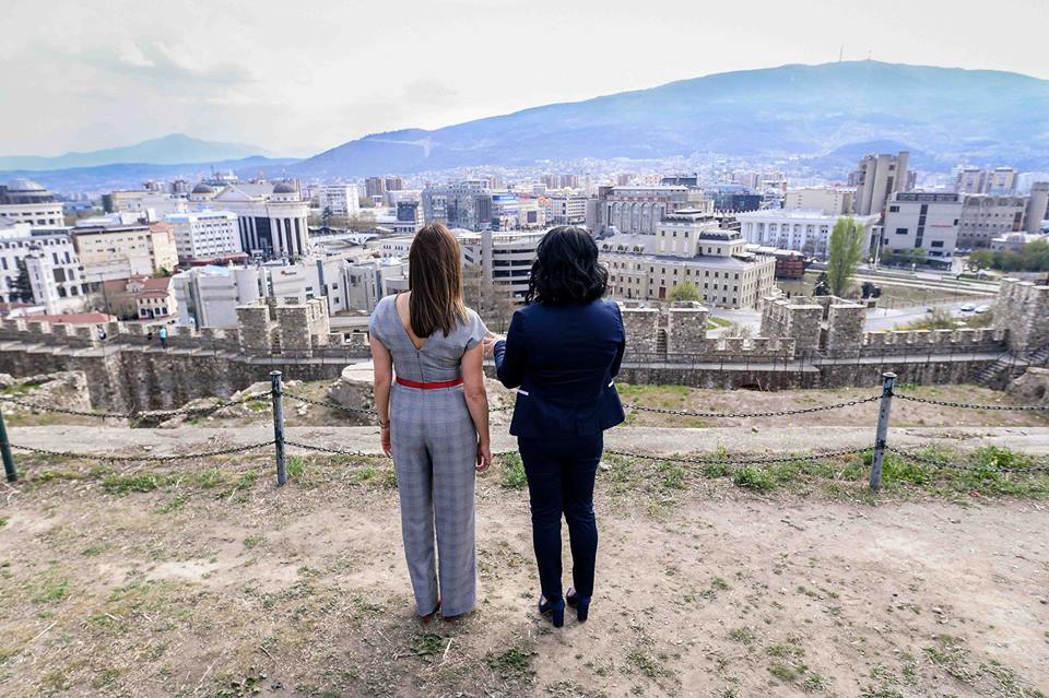 56312938_10157369723077932_3999738438143180800_n