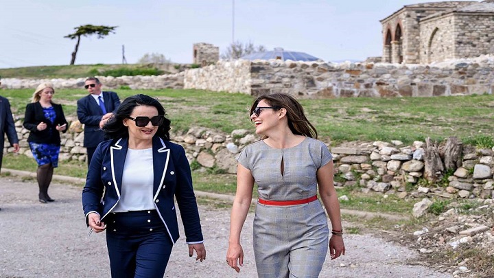 56451982_10157369722952932_1047034141100474368_n