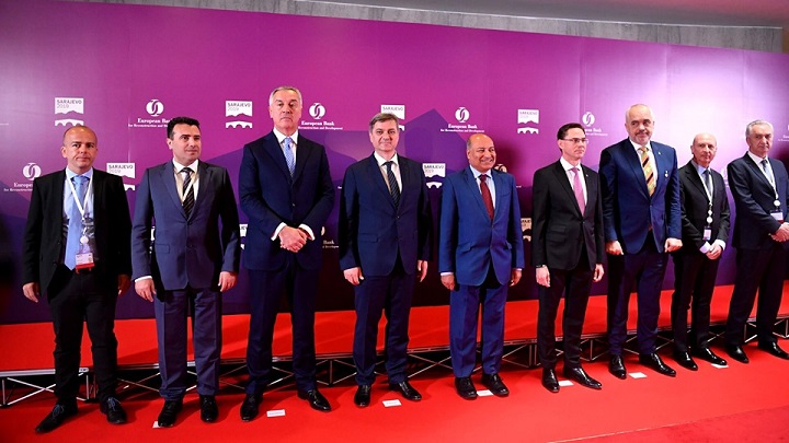 60003938_10157460747952932_6769826038634512384_n