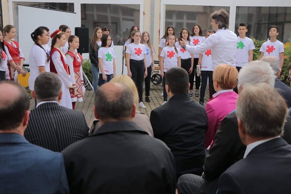 60249019_2406712942883564_7897199067720056832_n