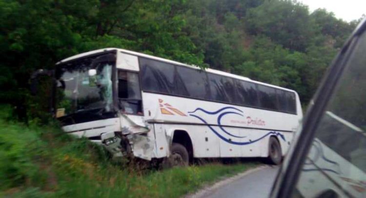 Avtobus-Psaca-1