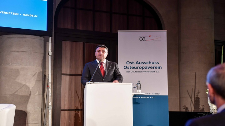 12062019_berlin_ekonomskiforum_zoranzaev_kochoangjushev_2