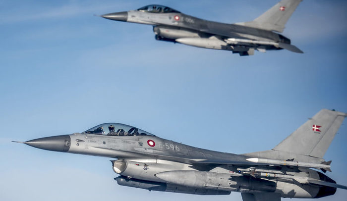 PLUS Hjort vil pøse nye milliarder i Forsvaret