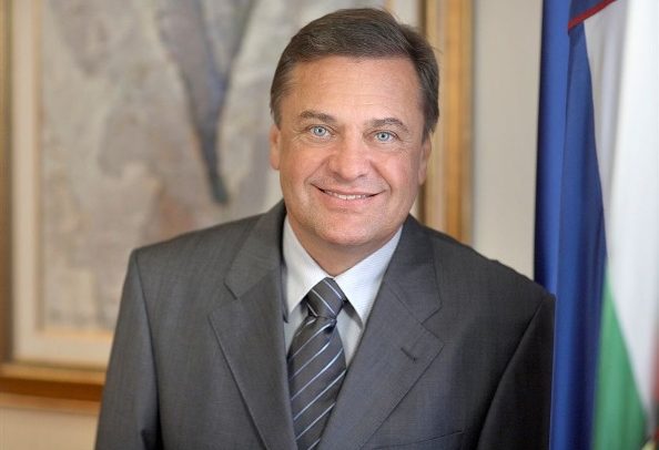 зоран јанковиќ