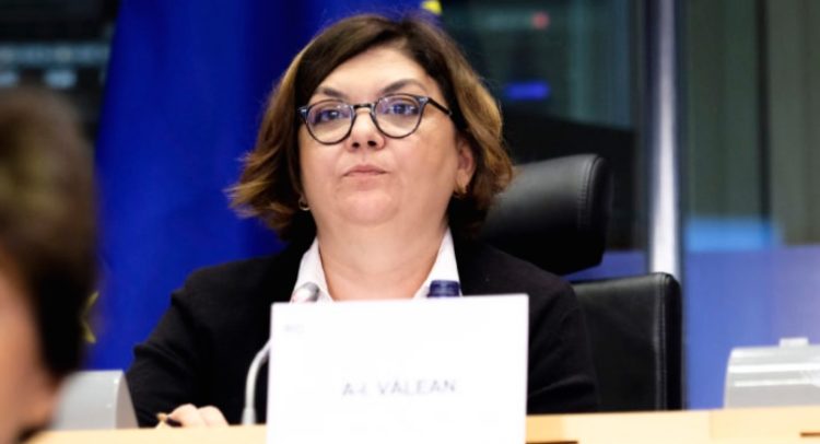 адина валеан
