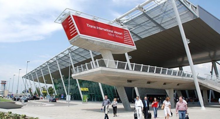 аеродром тирана