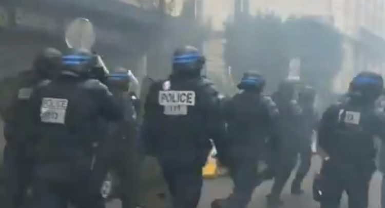 полиција франција
