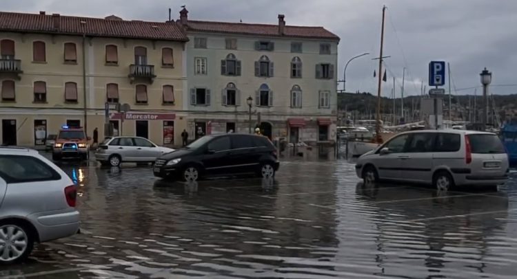 поплави словенија