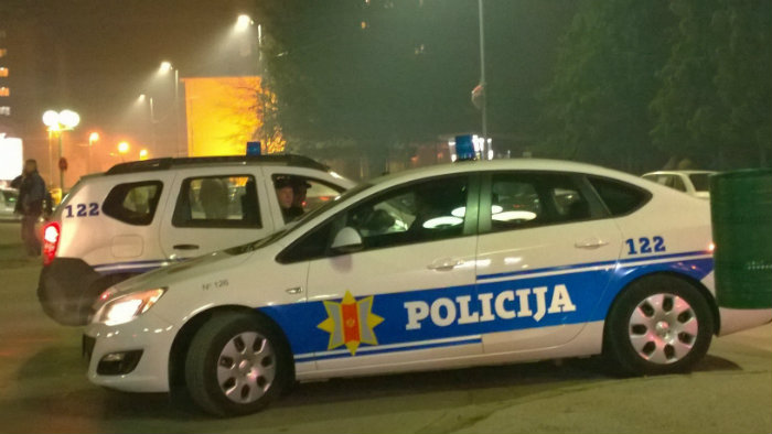 policija