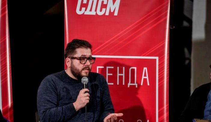 Petrov_Tribina_1