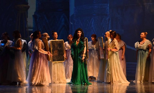 majski veceri