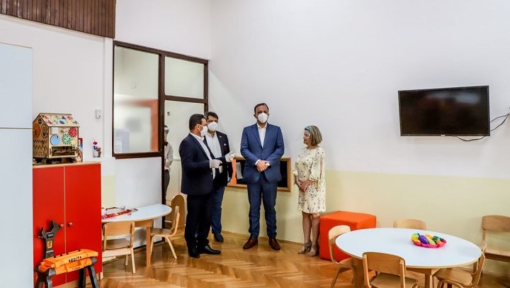 насл