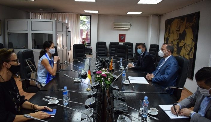Spasovski-sredba-so-germanskata-ambasadorka-Holshta-n