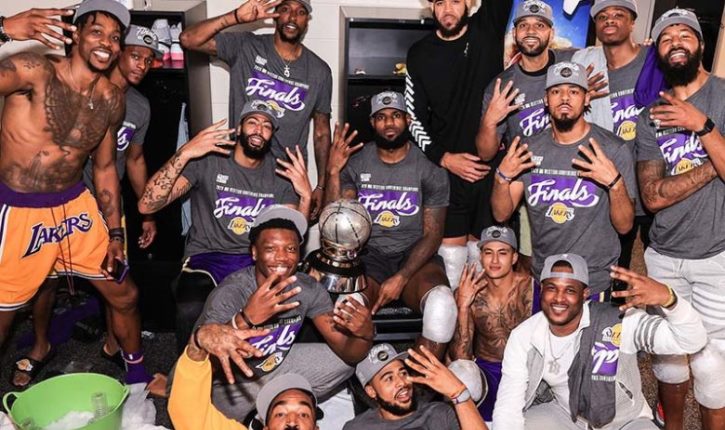 Леброн не дозволи пресврт и ги испрати Лејкерси во финалето на НБА