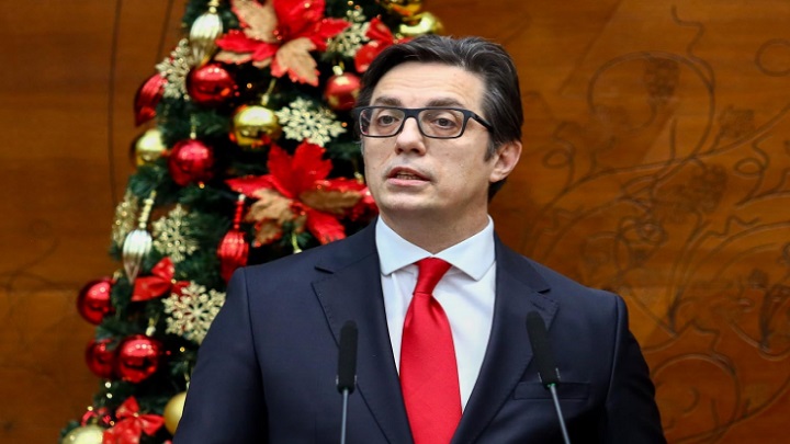 pendarovski slika