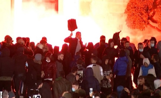 protesti