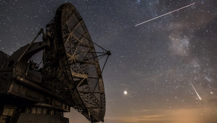 satelit
