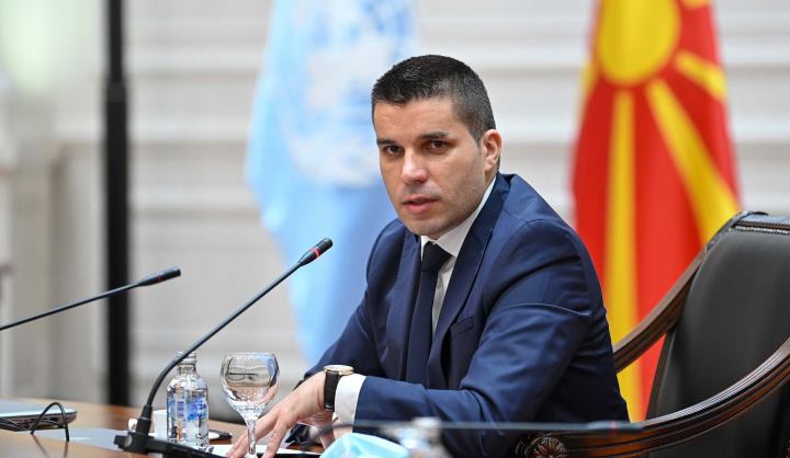 Nikolovski1