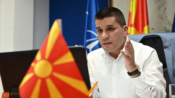 Nikolovski111