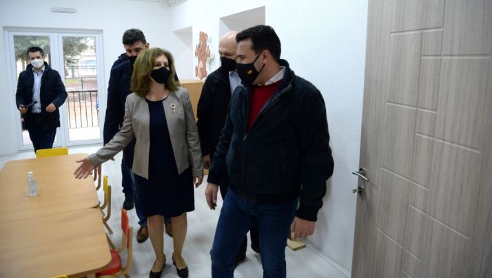Zaev3