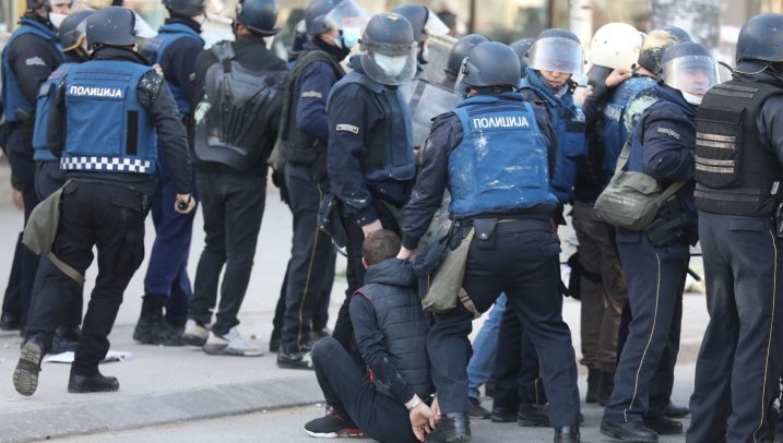 protesti