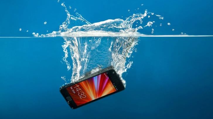 telefon vo voda