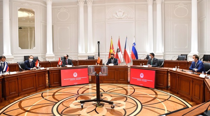 слика